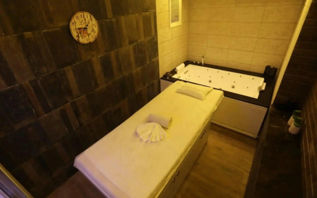 Milestone Inn & Spa
