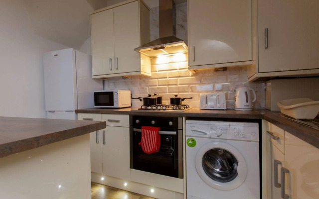 Shaftesbury Apartments
