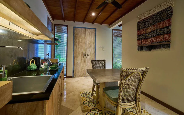 The Royal Purnama Art Suites & Villas