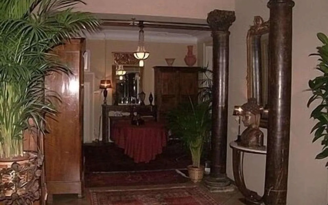 Logis Hôtel-Restaurant Le Moulin D'Artres