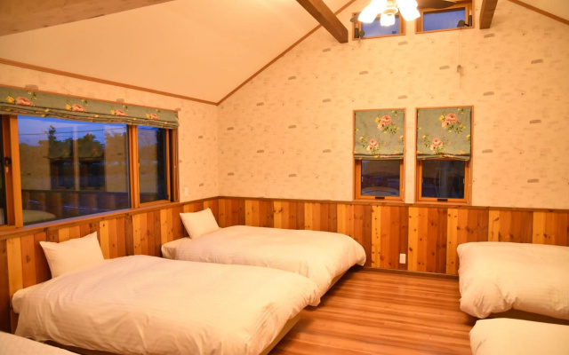 Kawaguchiko Cottage minami – Guest Rooms – Fujikawaguchiko