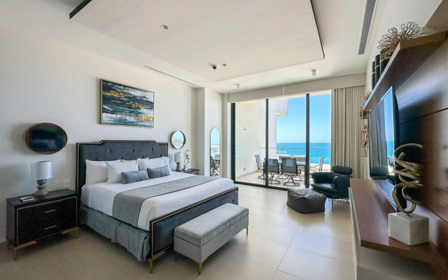 Sandy Beach 2BR Beachfront Getaway