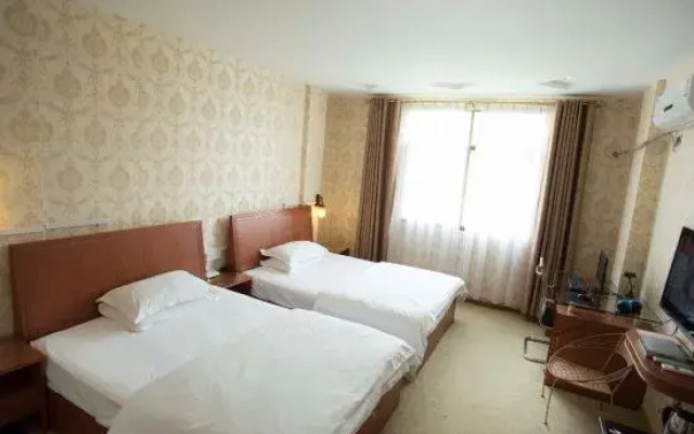 Pingguo Jiajia Express Hotel