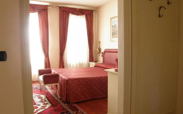 Residence Meublè Cortina