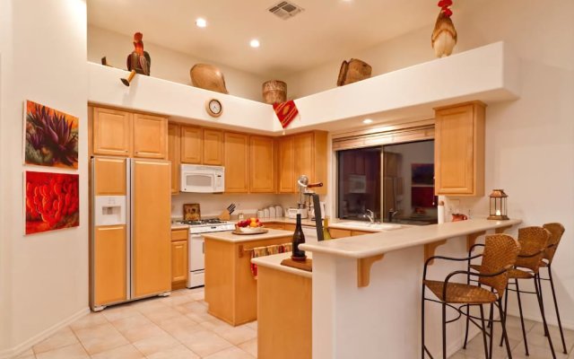 Honey Mesquite Getaway in Legend Trail By Signature Vacation