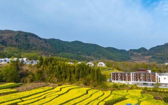 Campsort Hotel – Outside – Huangshan
