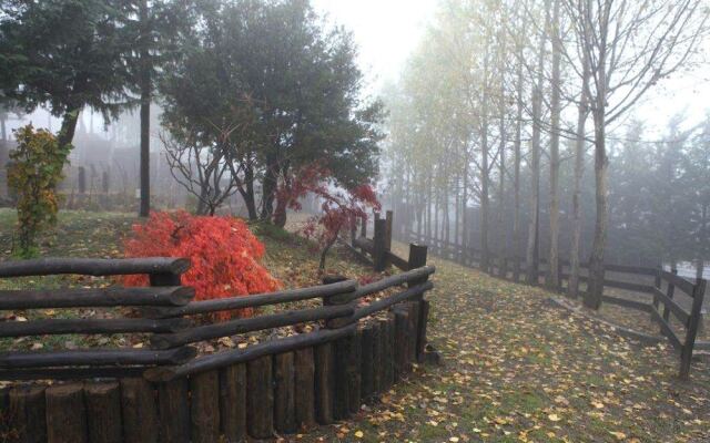 Vasilikia Mountain Farm & Retreat