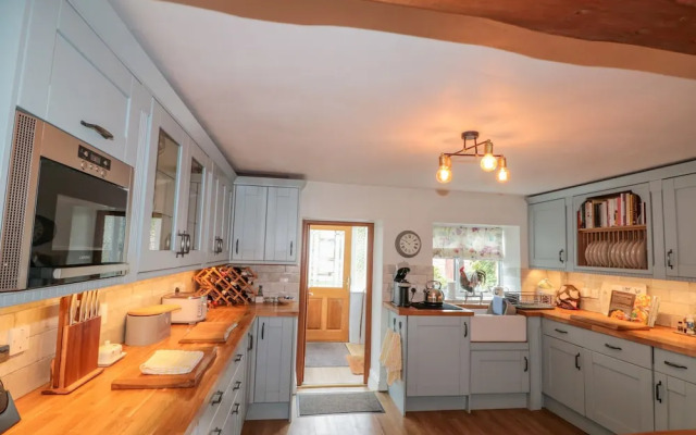 5 Rosedale Abbey