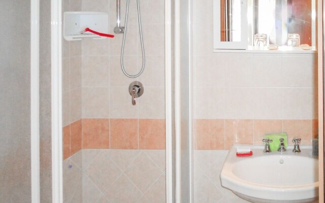 Traditional Apartment Beatrice