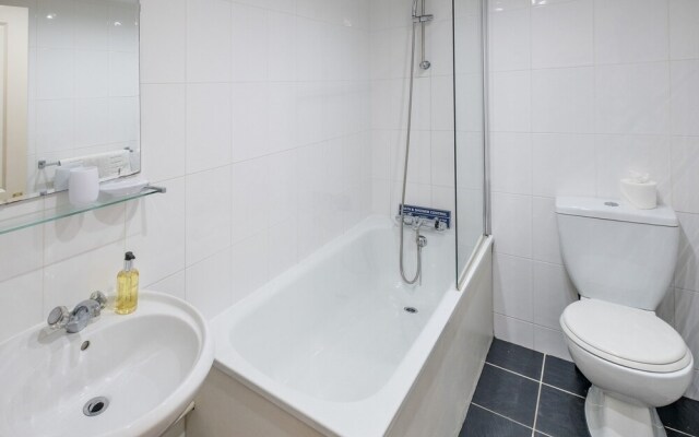 Luccombe Villa Holiday Apartments