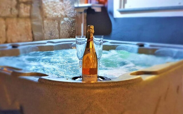 Amazing Apartment in Razanj With Wifi and 2 Bedrooms