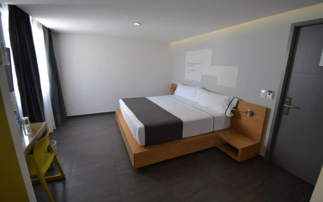 Perla Central Hotel