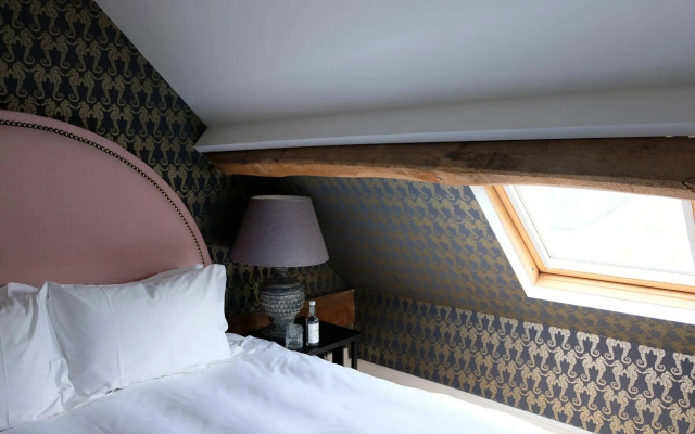 The Swan Inn