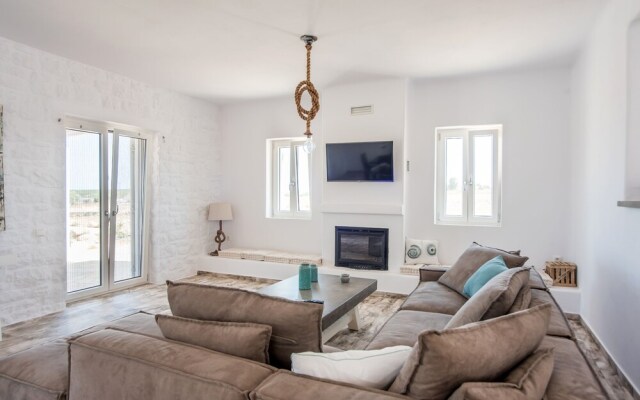 Hip Family Pool Villa A Walk From The Beach By Villarentalsgr