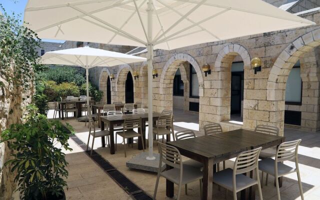 New Gate Hostel