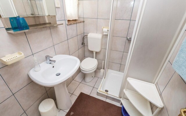 Amazing Home in Lovran With Wifi and 2 Bedrooms