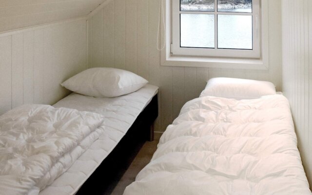 6 Person Holiday Home in Bud