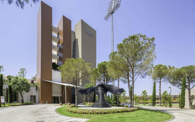 Gloria Sports Arena