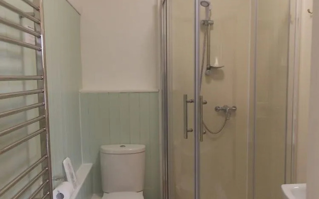 Mayfield Guest House