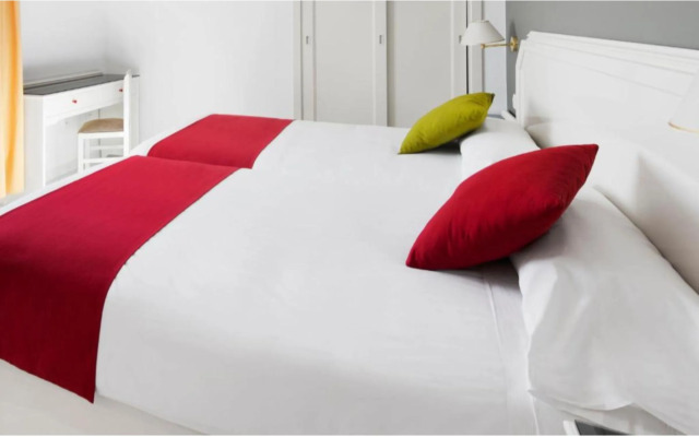 Elba Castillo San Jorge & Antigua Suite Hotel