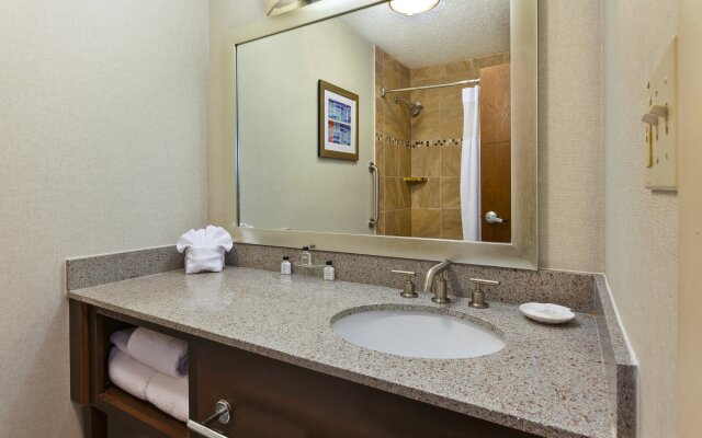 Crowne Plaza Columbus North- Worthington by IHG