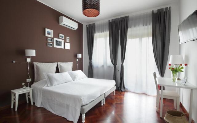 Laurus Sicilian Holiday