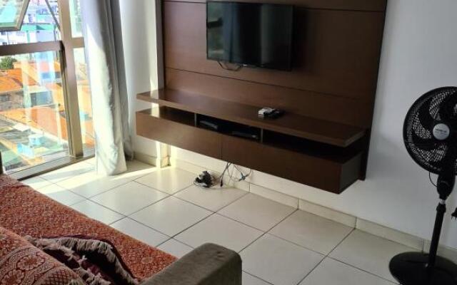 Grande Apartamento 2/4 beira-mar