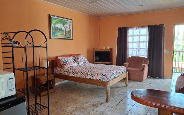 Apartamentos Quepos Studio