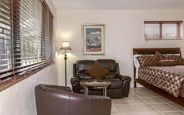 Shell Studios Hallandale Beach