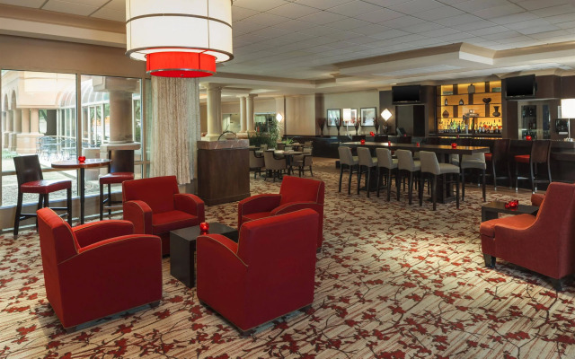 Sheraton Suites Market Center Dallas