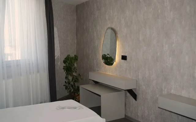 Cali Royal Otel