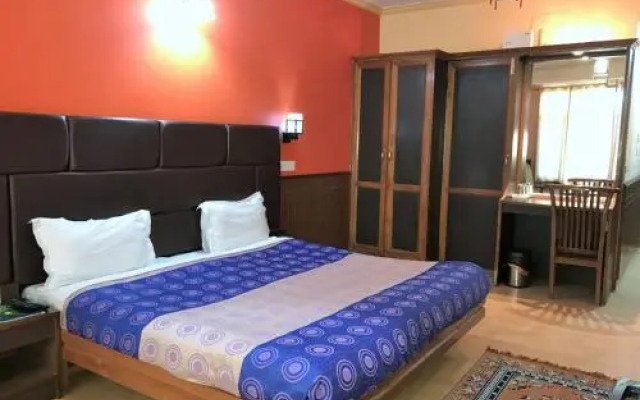 Zambala House