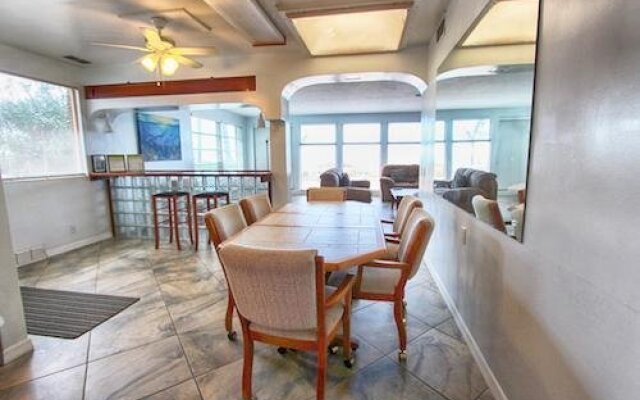 Gulf Sunset Oasis Holiday home