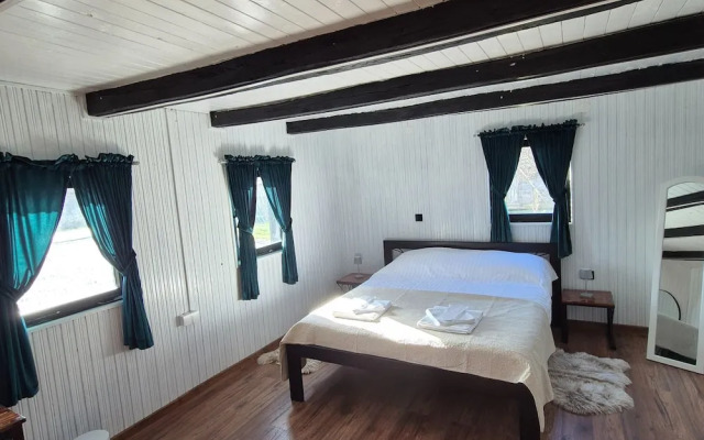 Holiday Home Ana