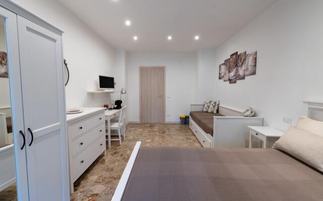 Casa Rosa Beige e Blu