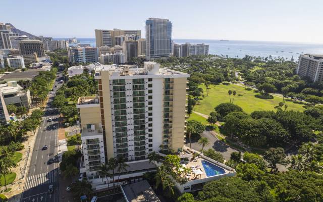 Luana Waikiki Hotel & Suites