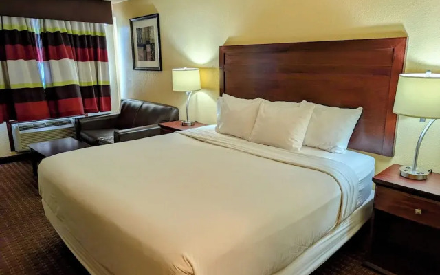 Travelodge by Wyndham Enid