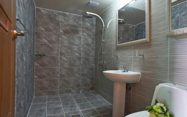 Gyeongju Star Garret Bed and Breakfast