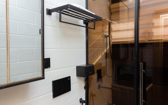 Hotel and Luxury Apartment by Trips