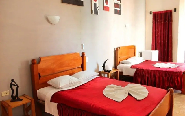 Hostal Sky View