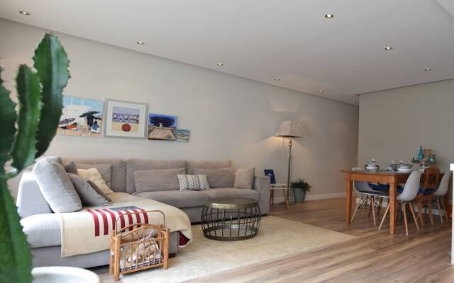 Quaint Apartment in Noordwijk near Beach