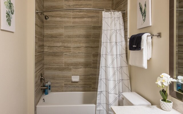 FRONTDESK The Point at Town Center Apts Jacksonville