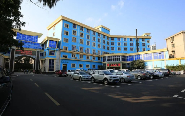 Shihe Hotel Xinyang