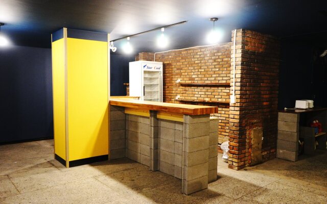 Onna Guesthouse - Hostel