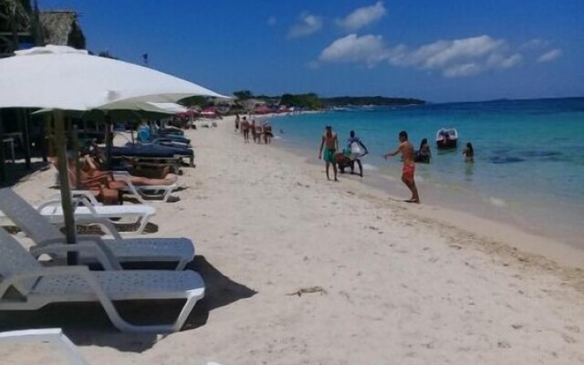 Hostal Lele Beach