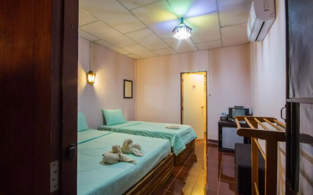 บ้านสวนศรเพชร