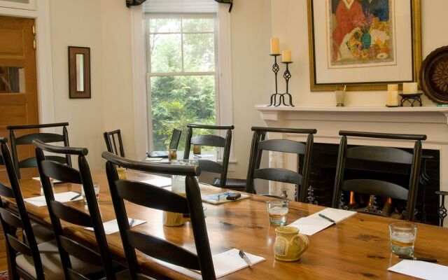 Hill House Bed and Breakfast