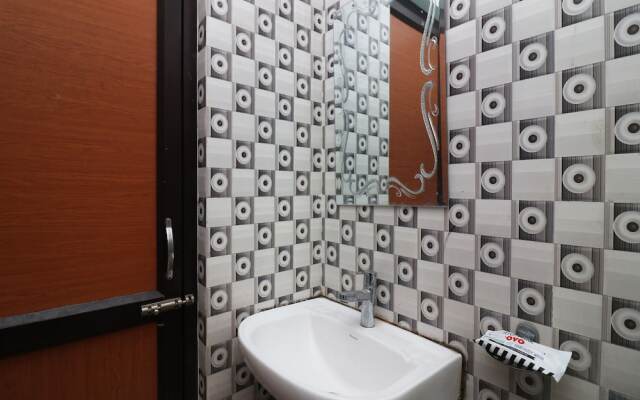 OYO 7555 Live Hotel Digha