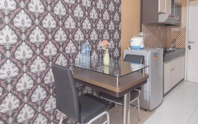 Best Place And Homey Studio Skylounge Tamansari Apartment