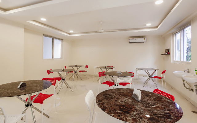 Jaswitha Homes By OYO Rooms